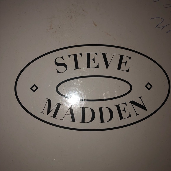 Black Sequin Wedge - Picture 4 of 4